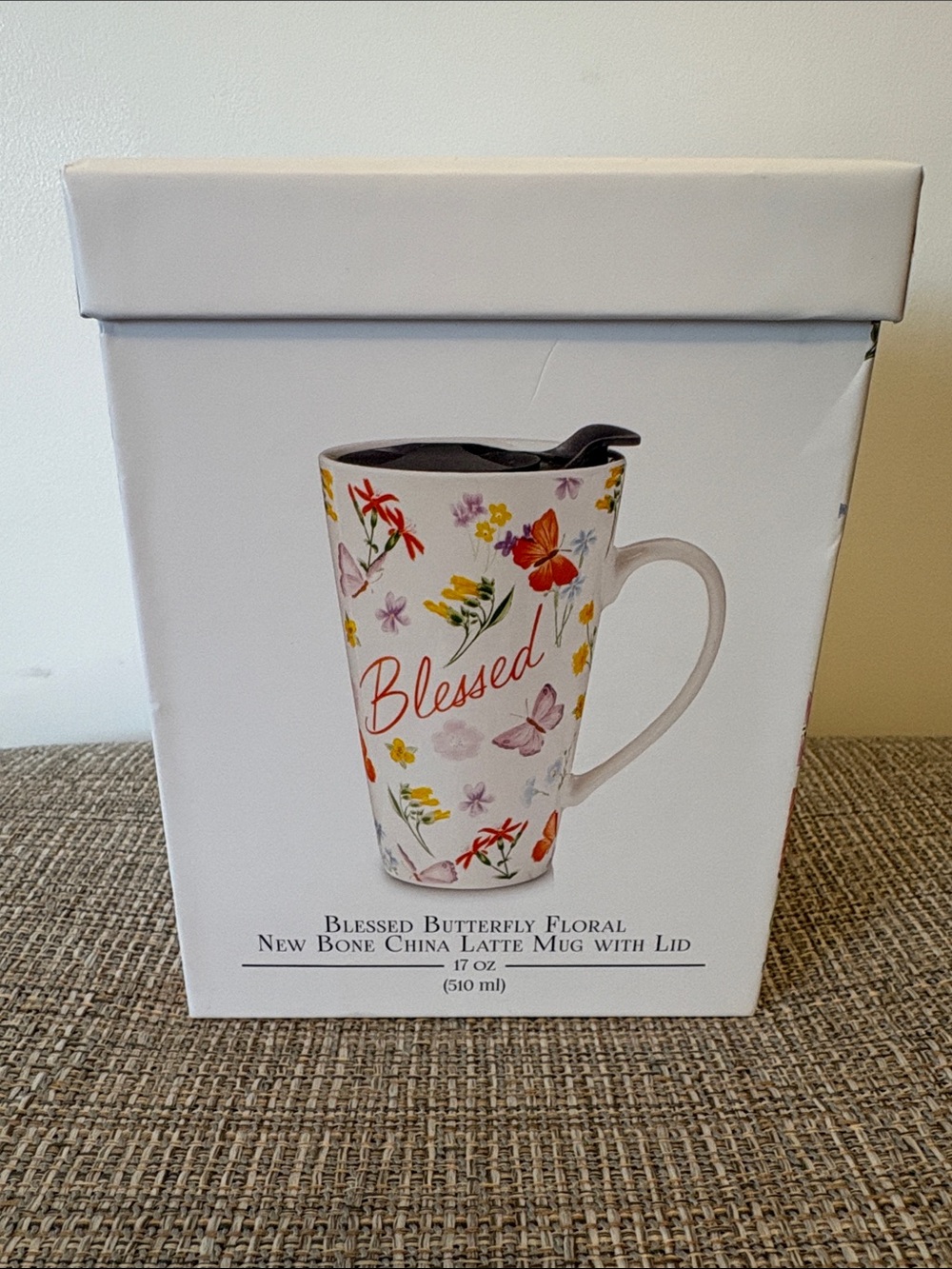 NIB Belk Blessed Butterfly Floral New Bone China Latte Travel Mug with Lid 17oz